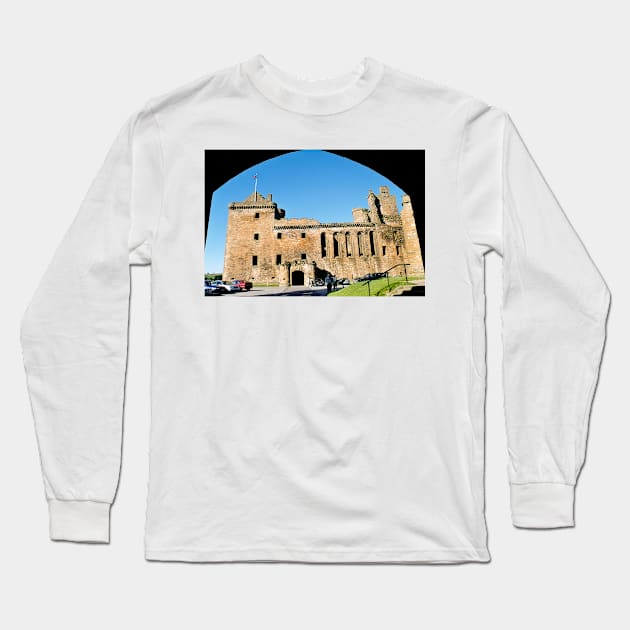 Linlithgow Palace - Wentworth prison in Outlander Long Sleeve T-Shirt by goldyart